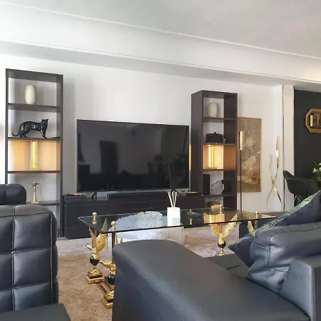 Aparthotel Puerto Banus 3*