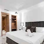 Puerto Banus Aparthotel
