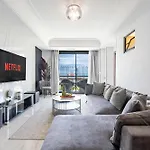 Puerto Banus Aparthotel 3*