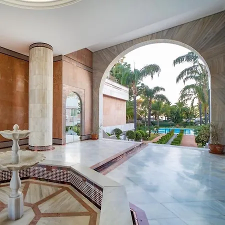 Apart Otel Puerto Banus