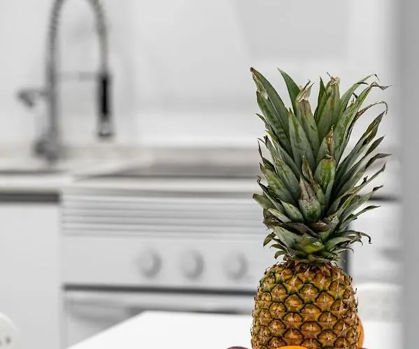 Ξενοδοχείο με διαμερίσματα Puerto Banus 3*