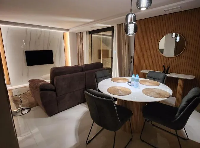 Ξενοδοχείο με διαμερίσματα Puerto Banus